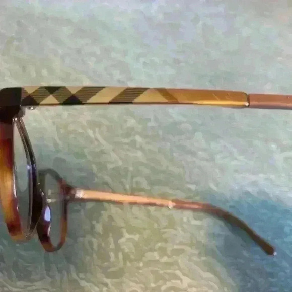 Vintage Burberry tortoise shell women’s glasses B 2142 3316 made in Italy - Picture 4 of 6